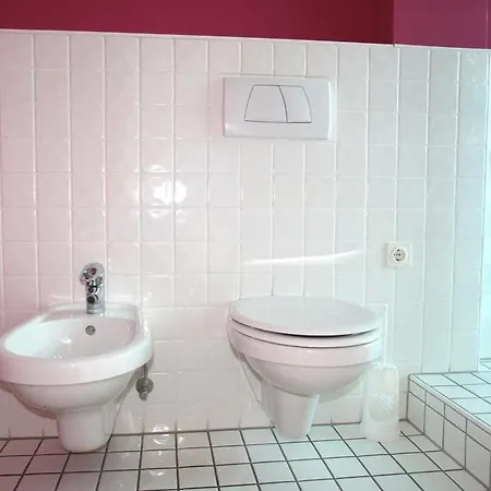 Medienhafen 46 Sqm * دوسلدورف